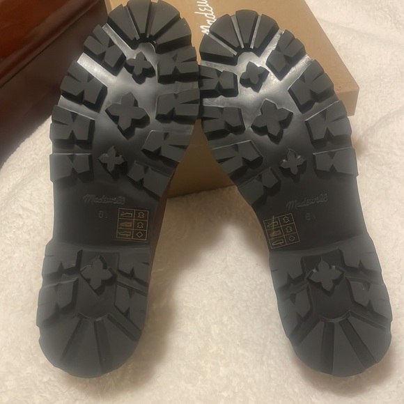 Madewell Freya Platform Chunky Lugsole Mary Janes in Dark Cabernet - Picture 3 of 11